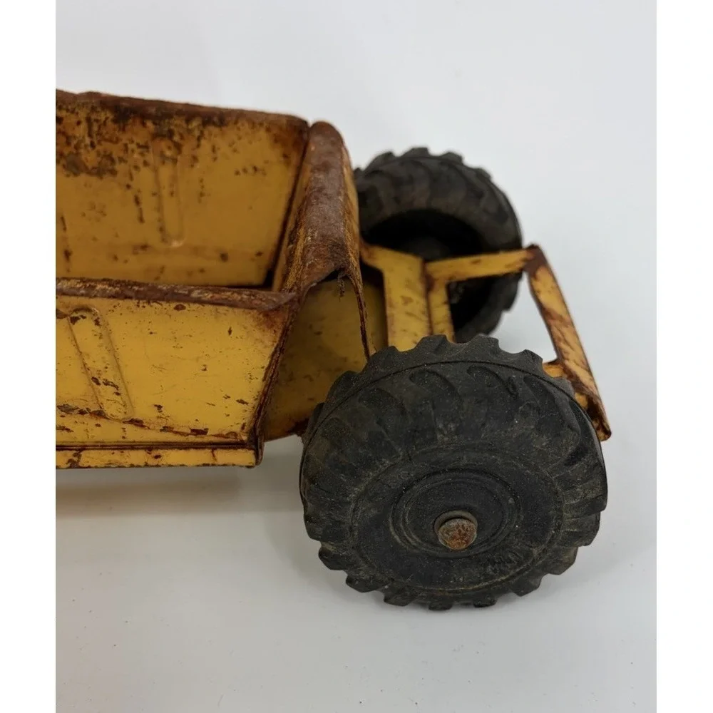 Vintage Marx Pressed Steel Lumar Earth Hauler for Parts Repair Restoration